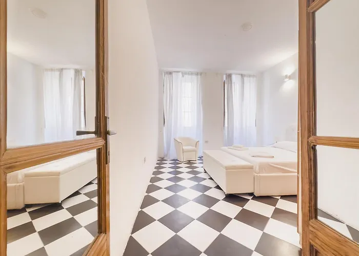 Casa Sant' Elena Hotel