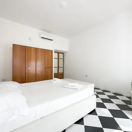 Casa Sant' Elena Hotel