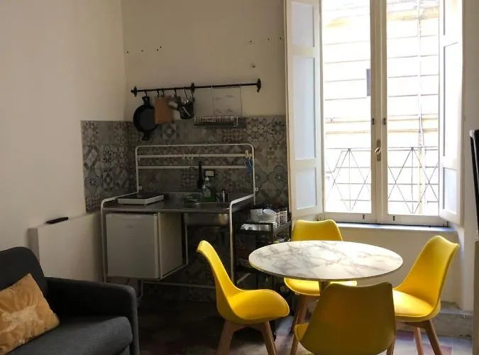 Casa Sant' Elena 로마